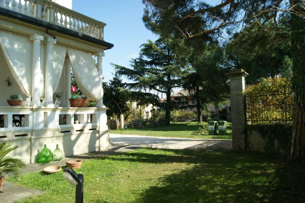 Il Bozzolo Eco Boutique Apartments Valeggio sul Mincio Exterior foto