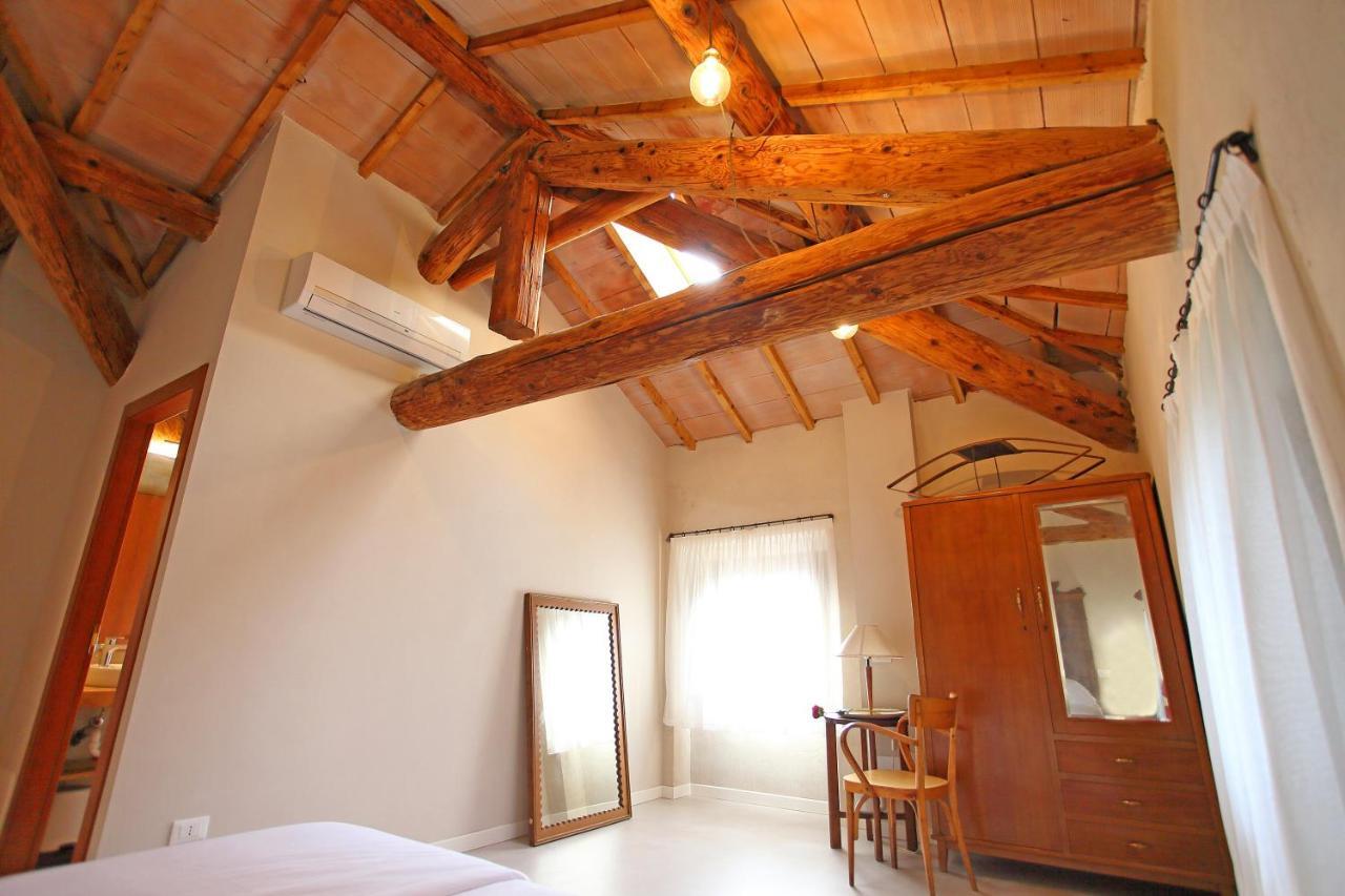Il Bozzolo Eco Boutique Apartments Valeggio sul Mincio Exterior foto